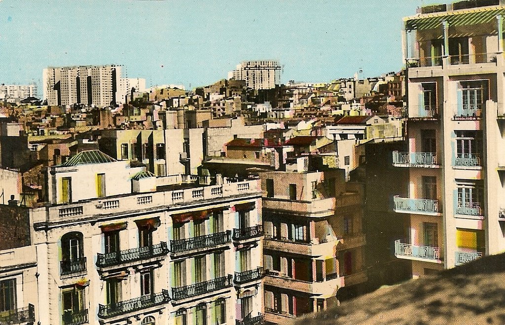 351-Vue Rue de La Basilique.jpg